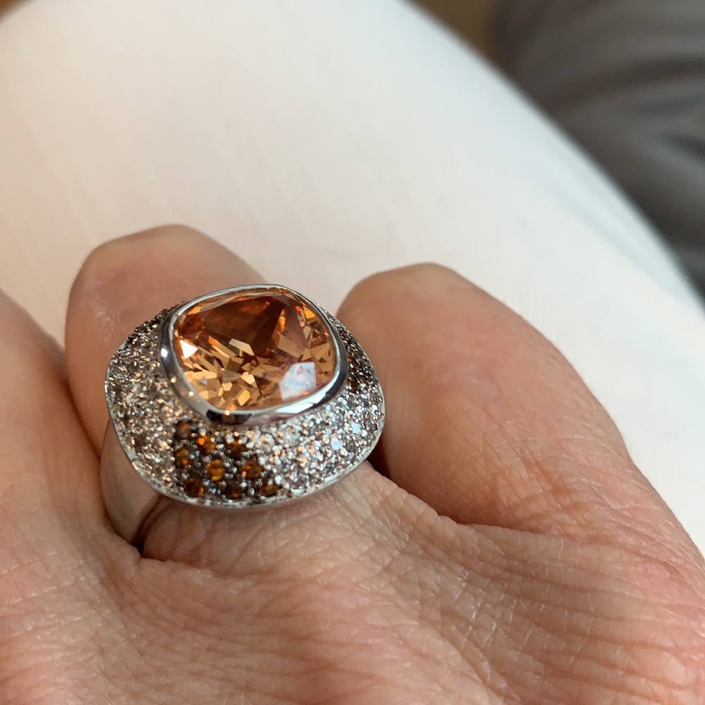 Ring - Picture 2 of 3